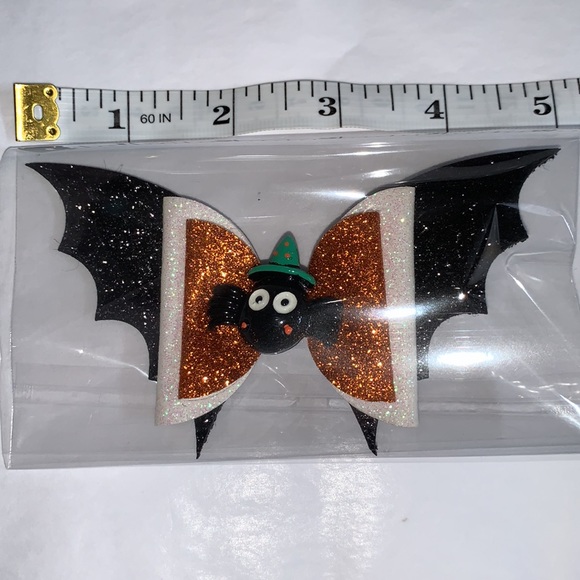New! Spider Witch Hat Bat Wing Glitter Hair Bow - Picture 5 of 5